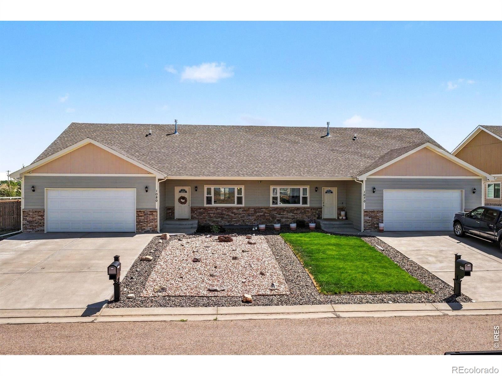 Property Photo:  1080 Viewridge Road  CO 80102 