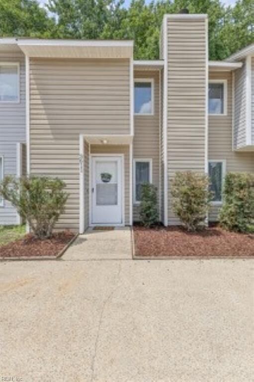 Property Photo: 3611 Radford Cir VA 23321