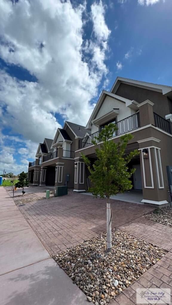 Property Photo:  642 Esplanade Ct Lot # 15  TX 78550 