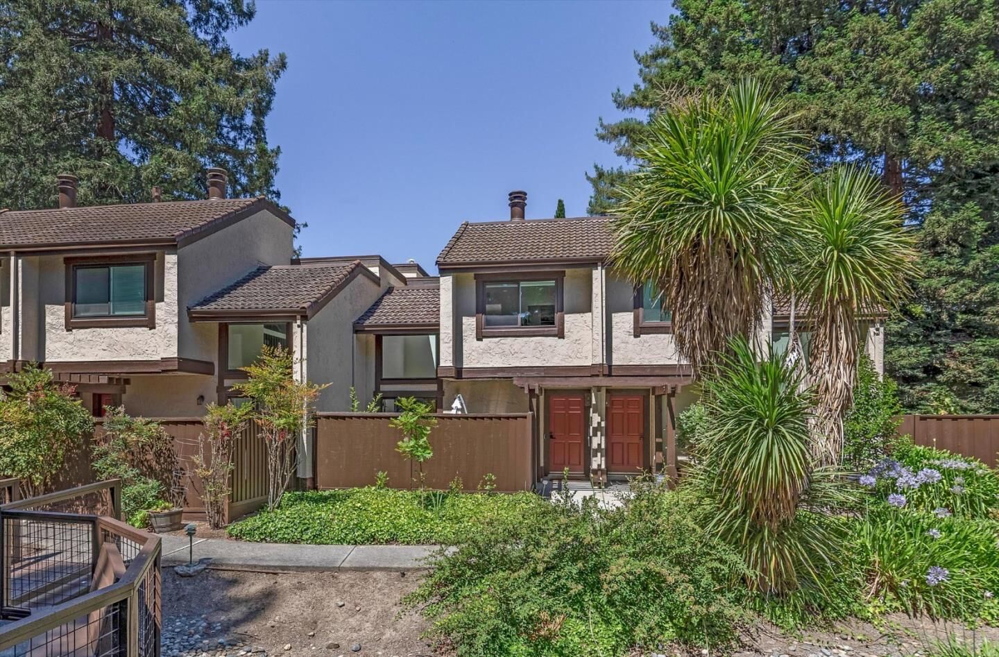 Property Photo: 1525 Tyler Park Way CA 94040