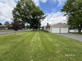 Property Photo:  61 Bluebird Lane  CT 06037 