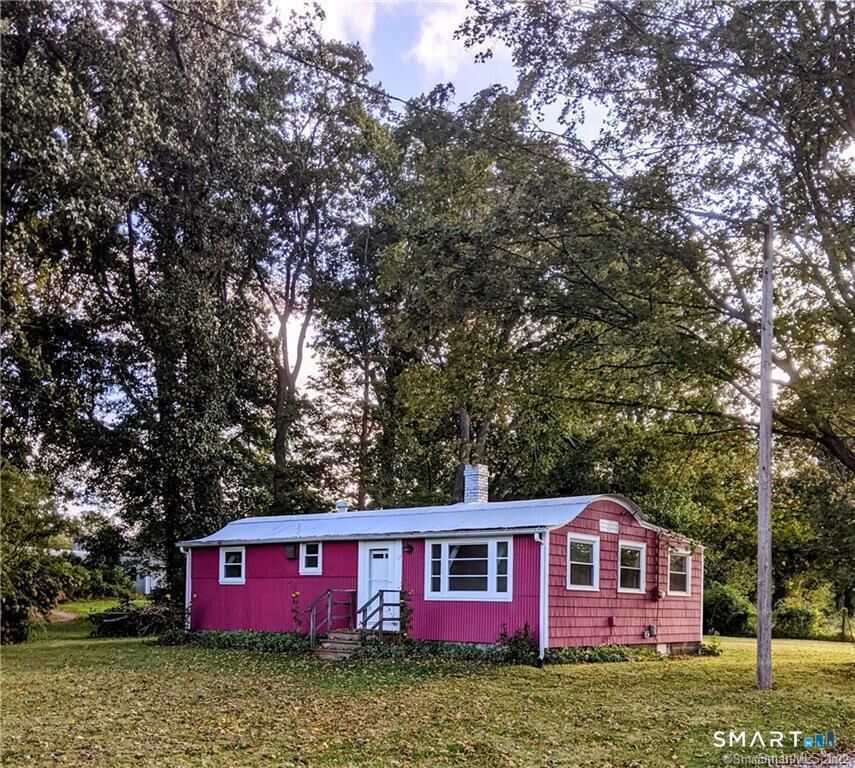 Property Photo: 112 Broad Brook Road CT 06016