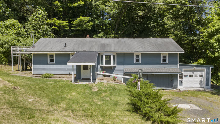 Property Photo:  201 Berkshire Road  CT 06488 