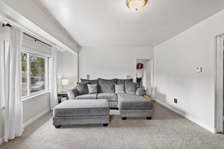 Property Photo: 1125 W Dalton Ave WA 99205