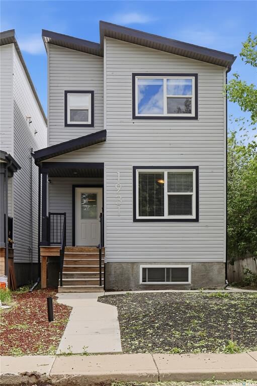 Property Photo: 1931 Connaught Street A & B SK S4T 4T6