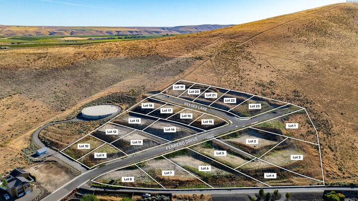 Property Photo: 4723 Ferrero Drive Lot12 WA 99353