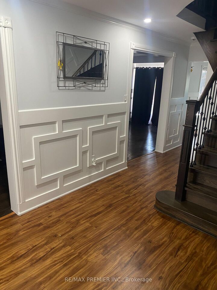 Property Photo: 68 Ritchie Avenue ON L1S 6S4