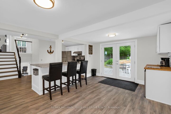 Property Photo:  3 Earldom Boulevard  ON L0K 1R0 