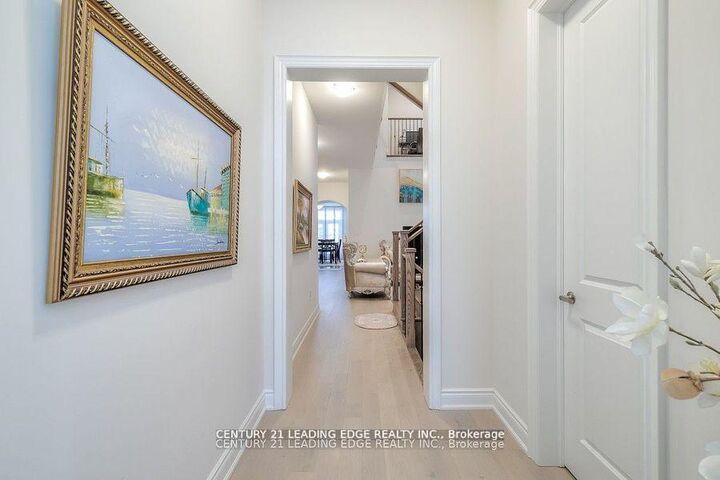 Property Photo: 77 Terravista Crescent ON L4H 5K3