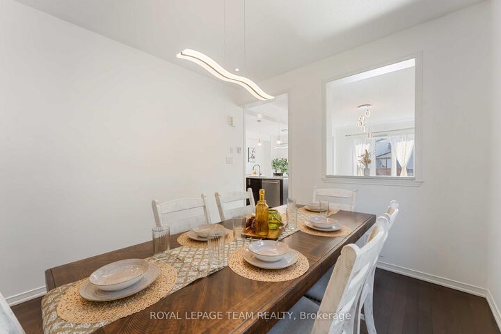 Property Photo: 359 Melodie Street ON K1W 0L8