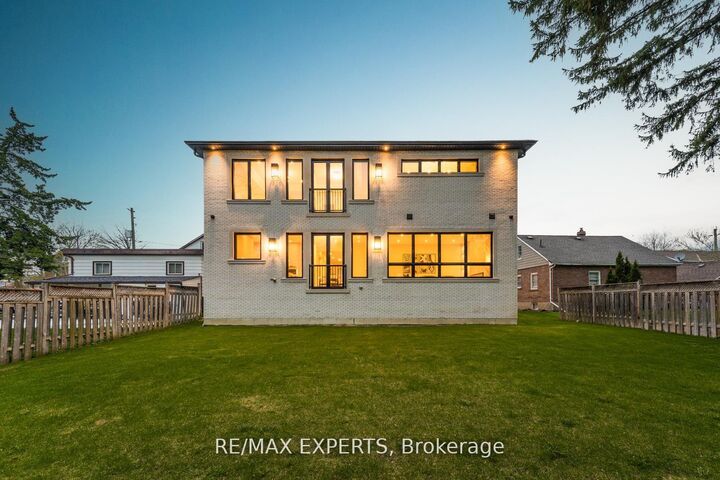 Property Photo: 86 Willow Street ON L7E 3G3