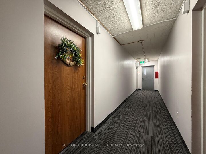Property Photo: 80 Breckenridge Drive 203 ON N2B 2N9