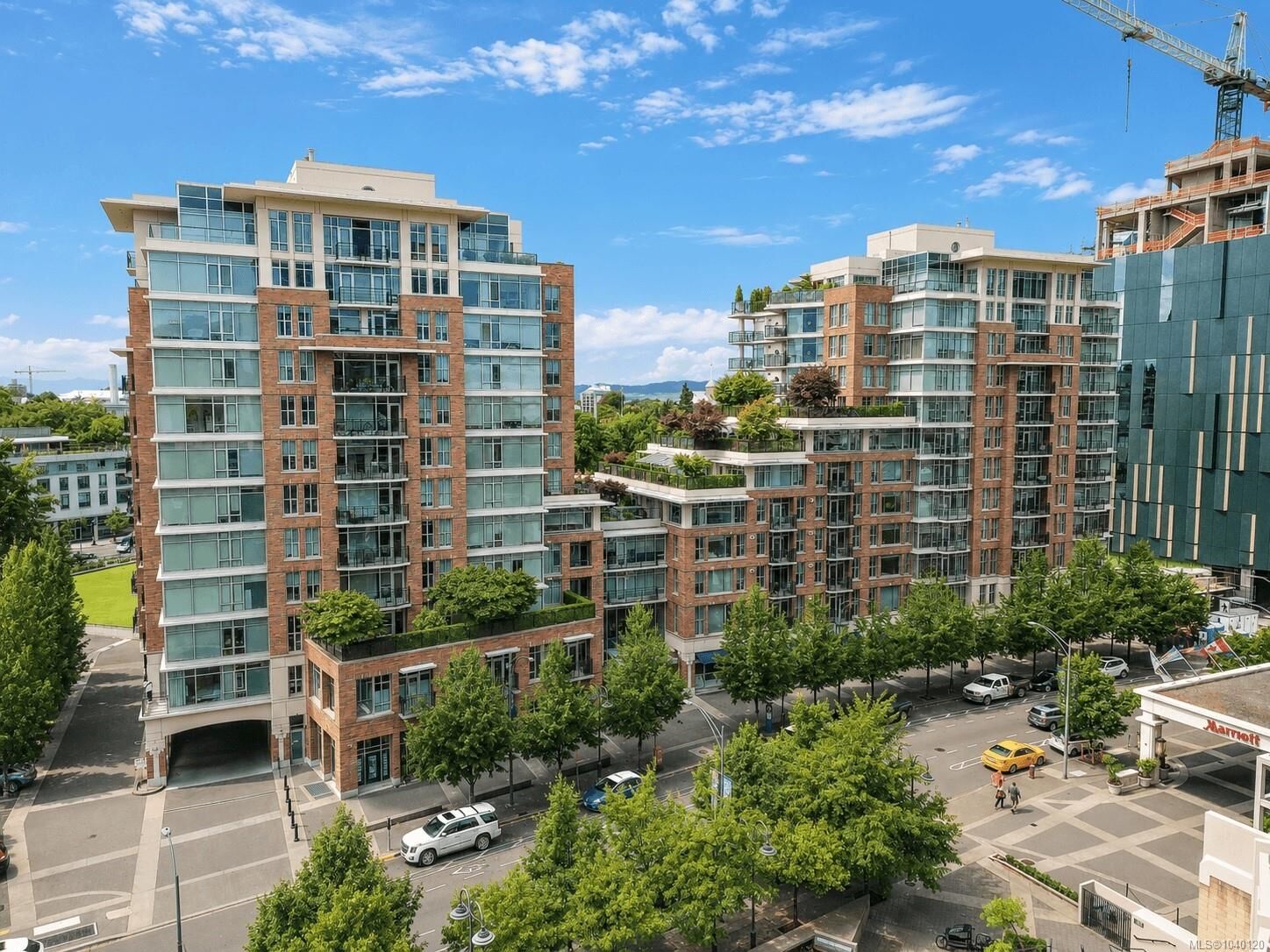 Property Photo:  737 Humboldt St #S204  BC V8W 1B1 