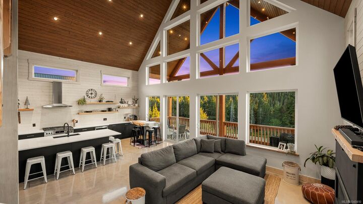 455 Arrowsmith Ridge — photo 1