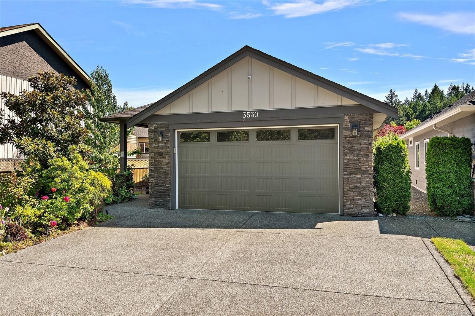 Property Photo: 3530 Luxton Rd BC V9C 0K6