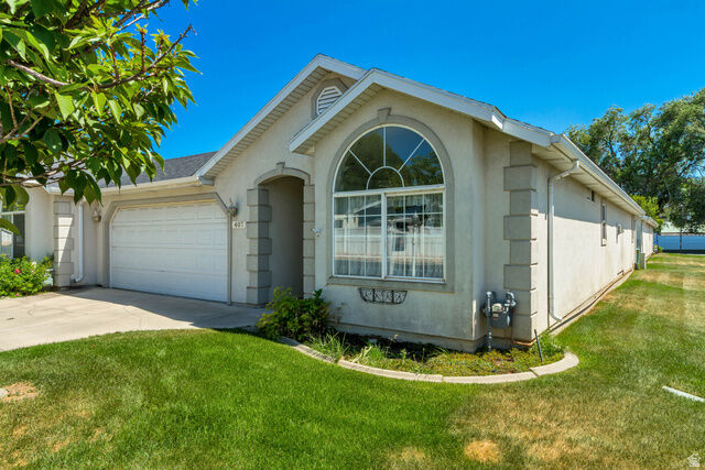 Property Photo: 407 W 90 N UT 84003