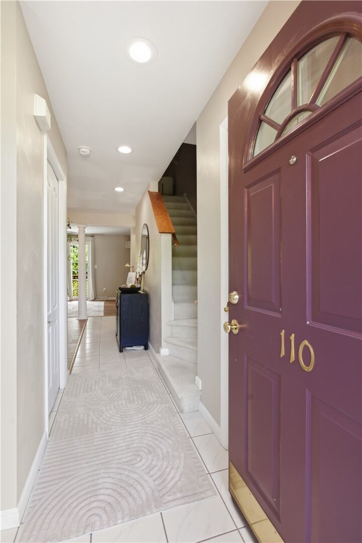 Property Photo:  110 Longvue Dr  PA 15131 