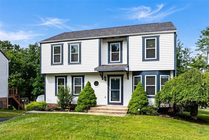Property Photo: 736 Kilbuck Dr PA 16066