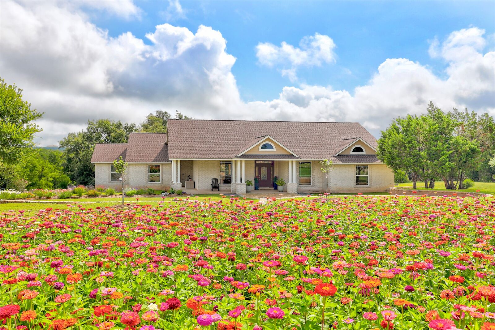 Property Photo:  404 Mustang Way  TX 78633 