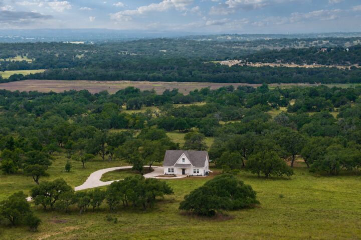 Property Photo:  105 Colette Lane  TX 78606 