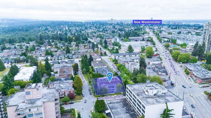 Property Photo: 6388 Marlborough Avenue 300 BC V5H 4P4