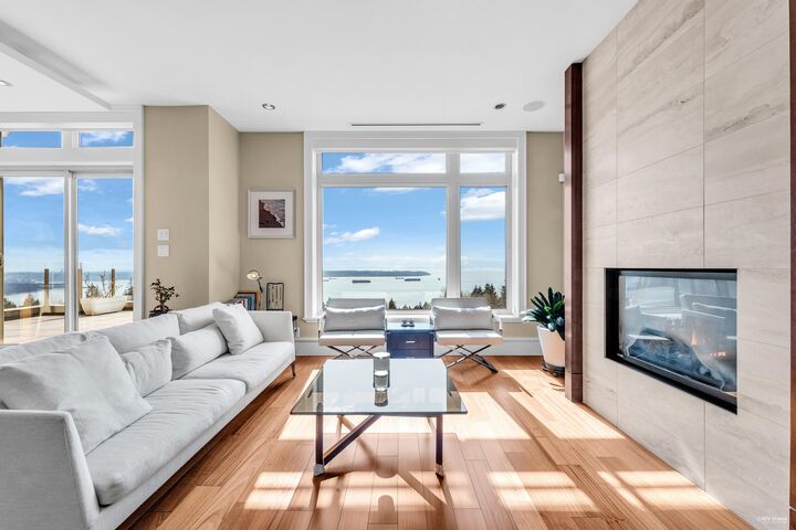 Property Photo: 2575 Garden Court 102 BC V7S 0A2