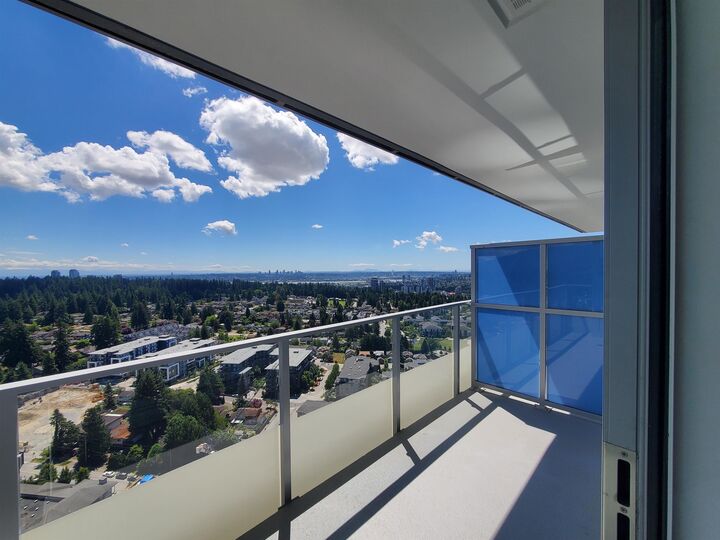 567 Emerson Street 3202 — photo 1