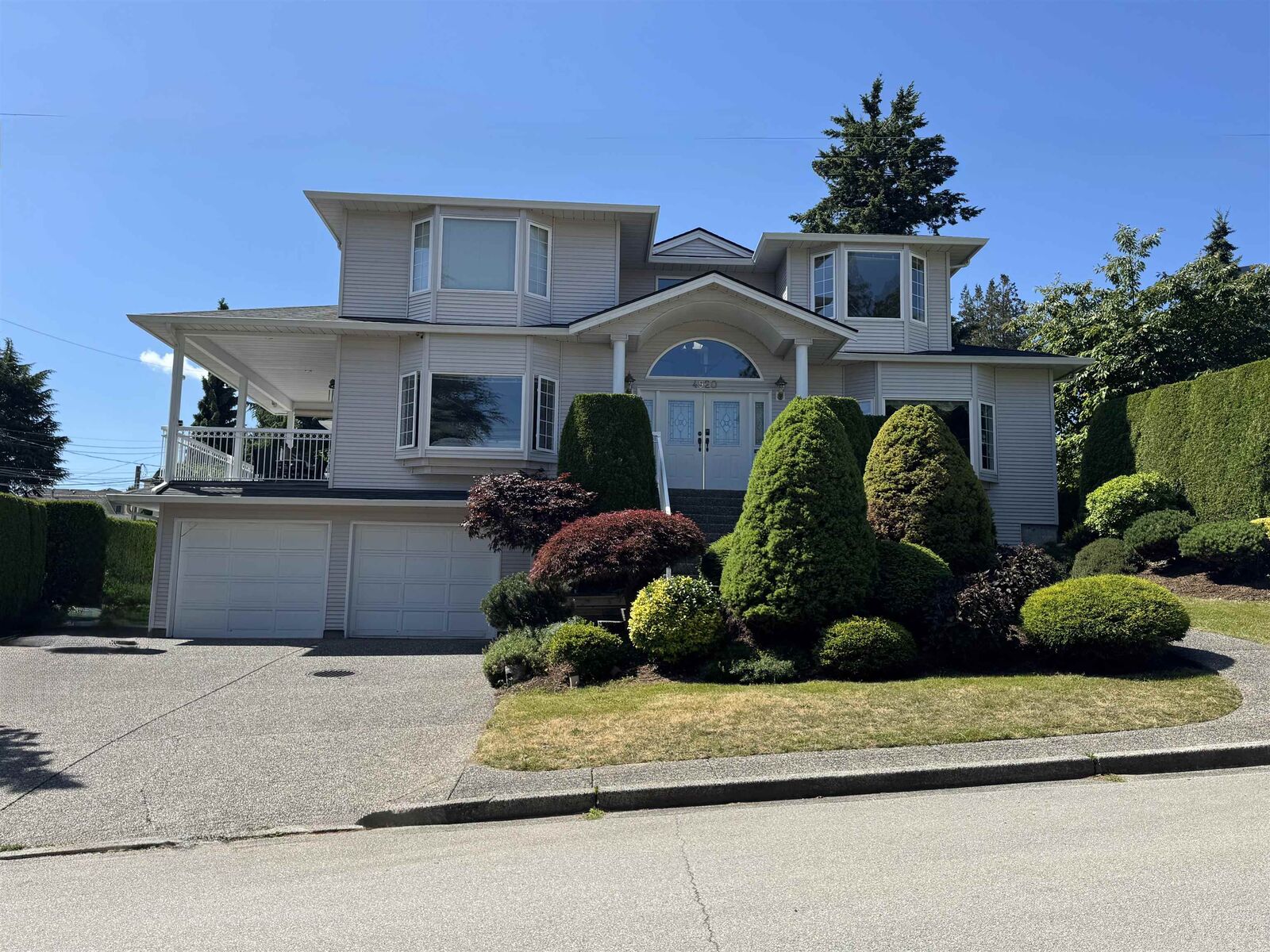 Property Photo:  4920 Sardis Crescent  BC V5H 3K3 