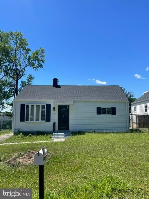 Property Photo:  2715 Crest Avenue  PA 19007 