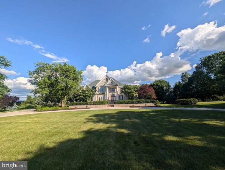 Property Photo: 13 Southwatch Lane PA 17050