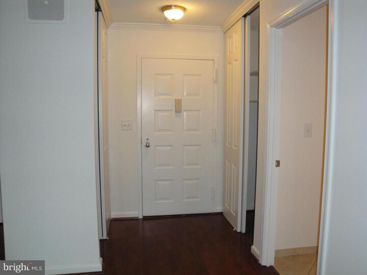 Property Photo: 8360 Greensboro Drive 203 VA 22102