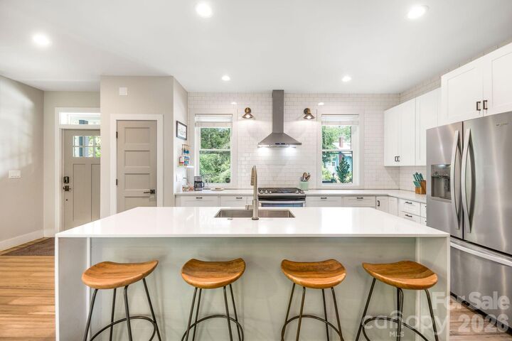 Property Photo:  192 Virginia Avenue  NC 28806 