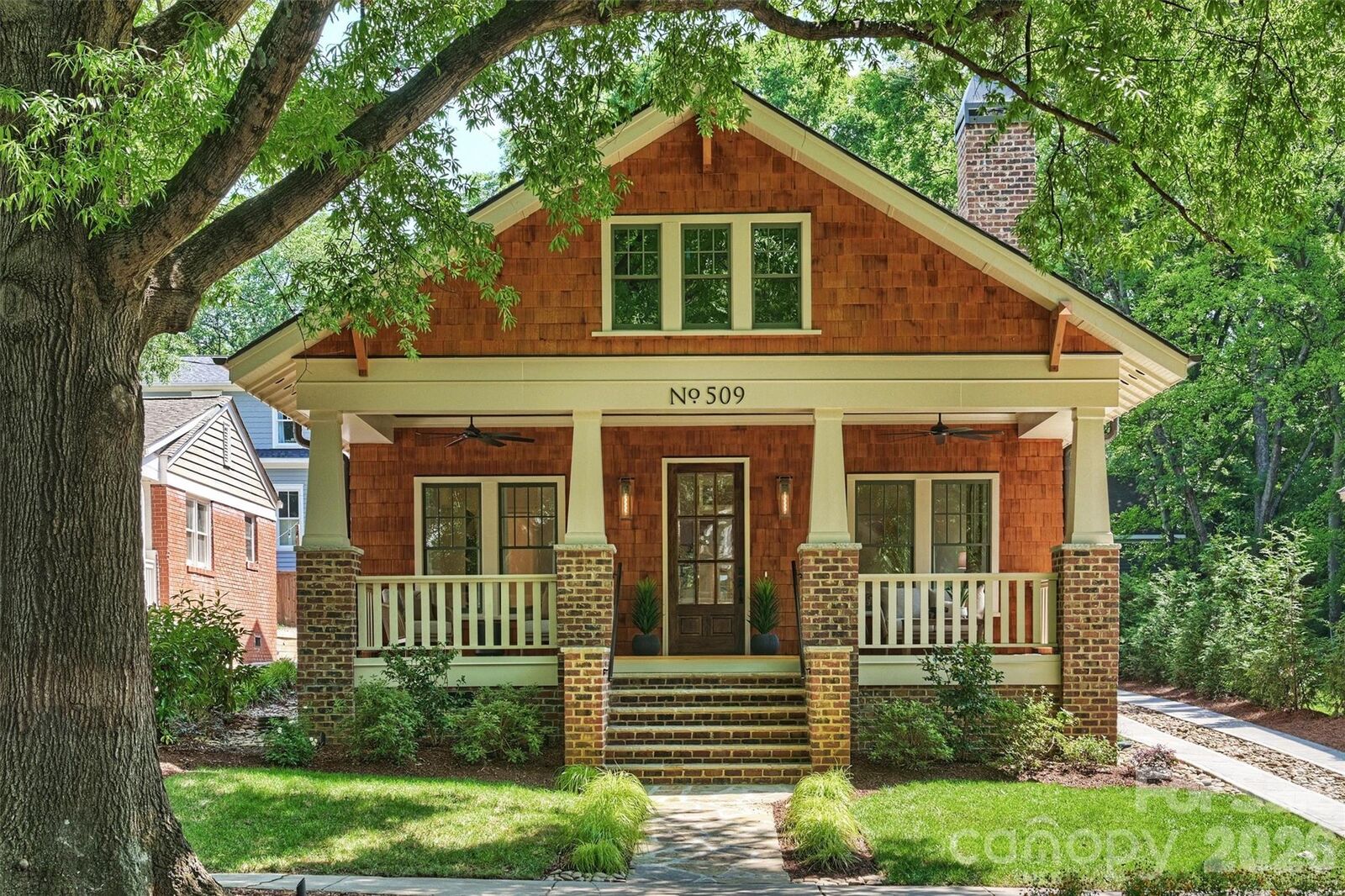 Property Photo:  509 E Tremont Avenue  NC 28203 