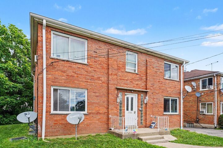Property Photo: 3926 E Gatewood Lane OH 45236