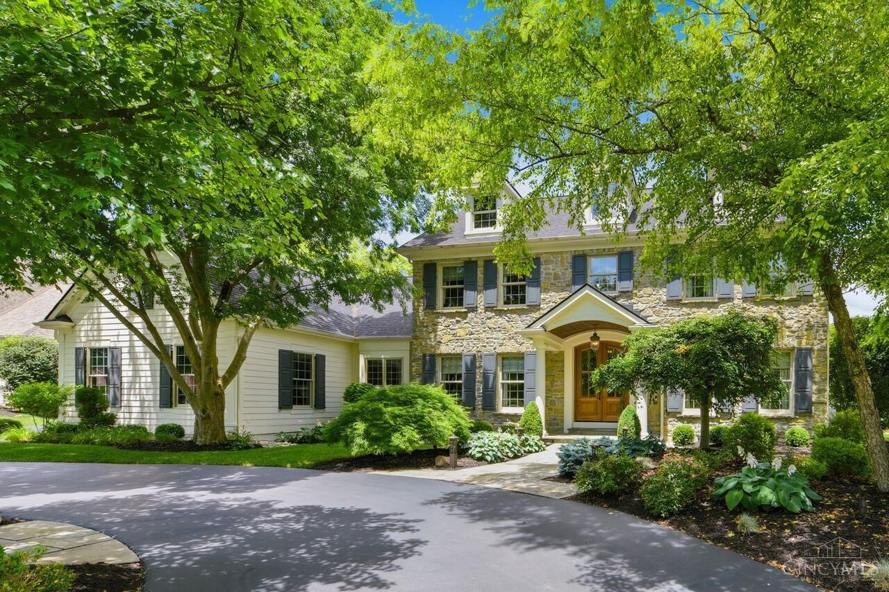 Property Photo:  8236 Cherry Laurel Drive  OH 45044 