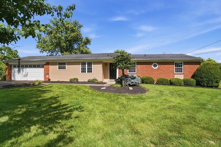 Property Photo: 5692 Werkshire Terrace OH 45150