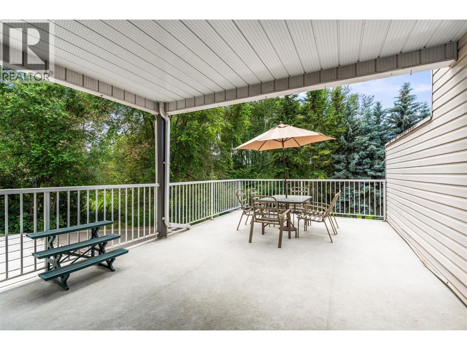 Property Photo:  4404 Pleasant Valley Road 6  BC V1T 4M3 