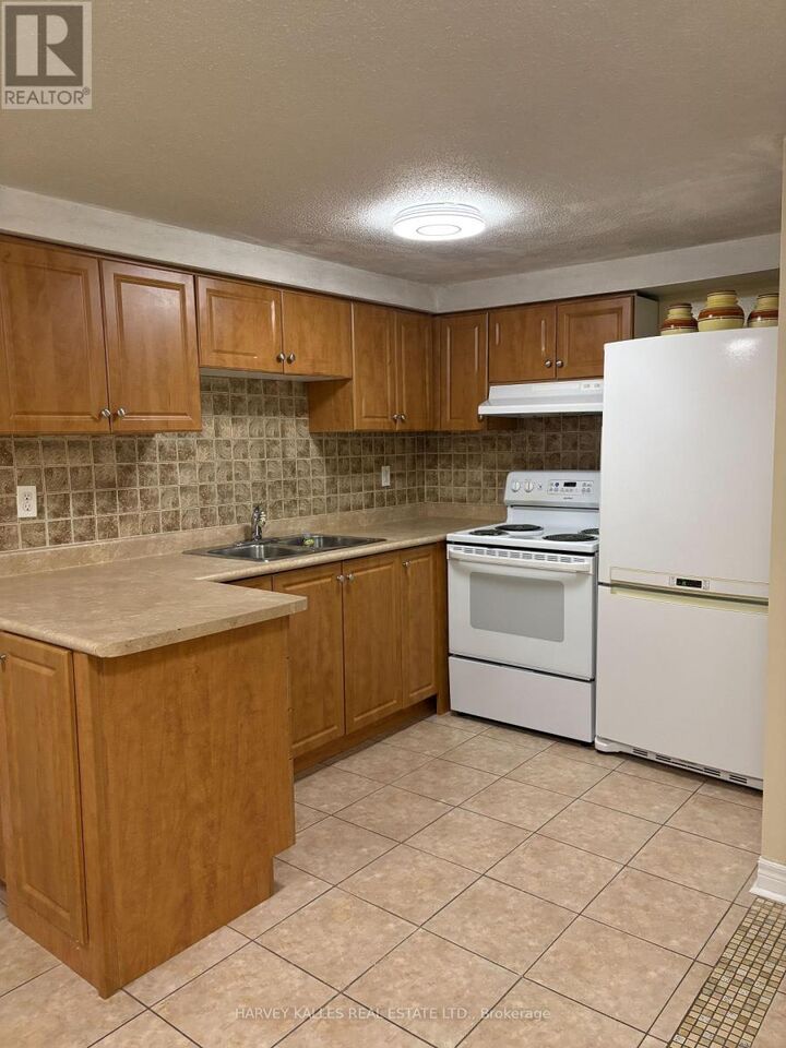 Property Photo: 72 Button Road Bsmt ON L4L 1K1