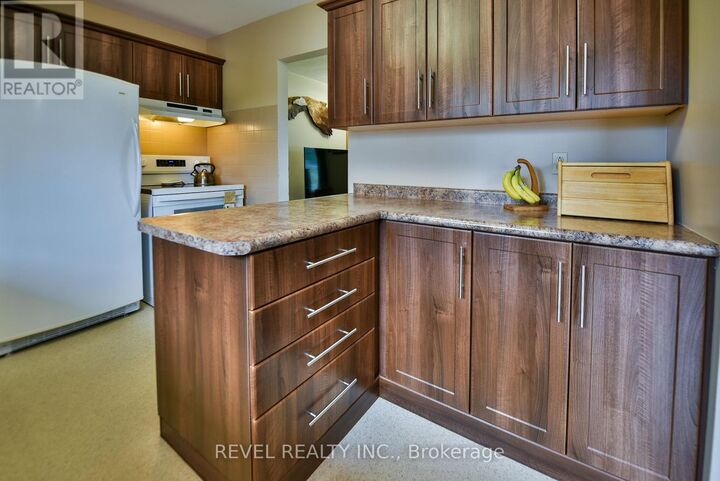Property Photo: 121 Hellen Avenue ON P0N 1H0