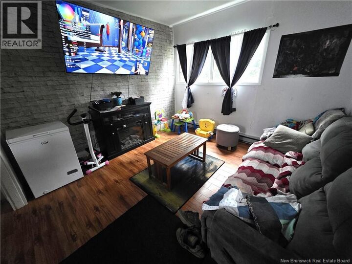 Property Photo:  10 Park Street  NB E3V 1Y7 
