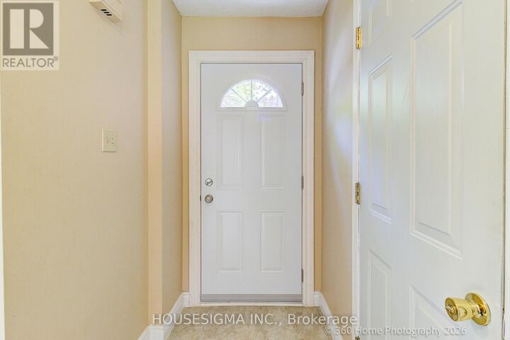 Property Photo:  155 Glovers Road 73  ON L1G 7A4 