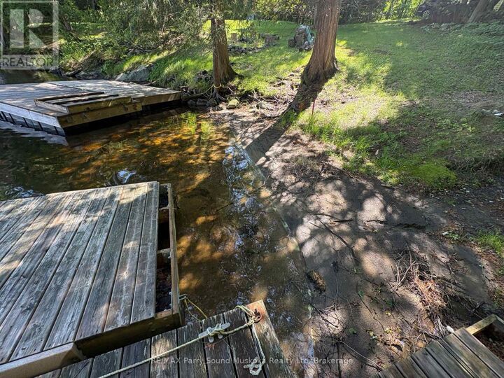 Property Photo:  85 Sunnyshore Park Drive  ON P2A 0B5 