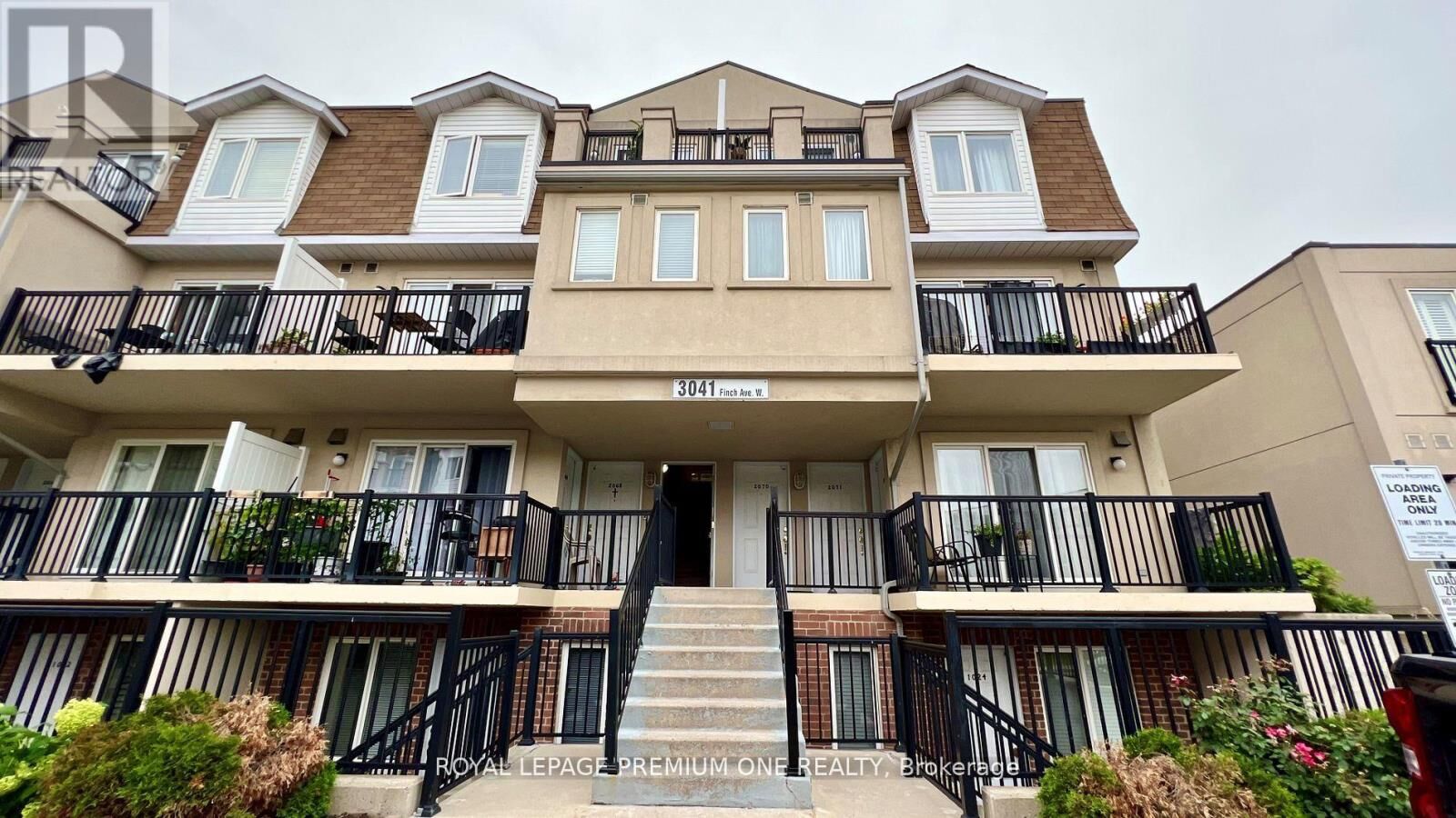 Property Photo:  3041 Finch Avenue 2069  ON M9M 0A4 