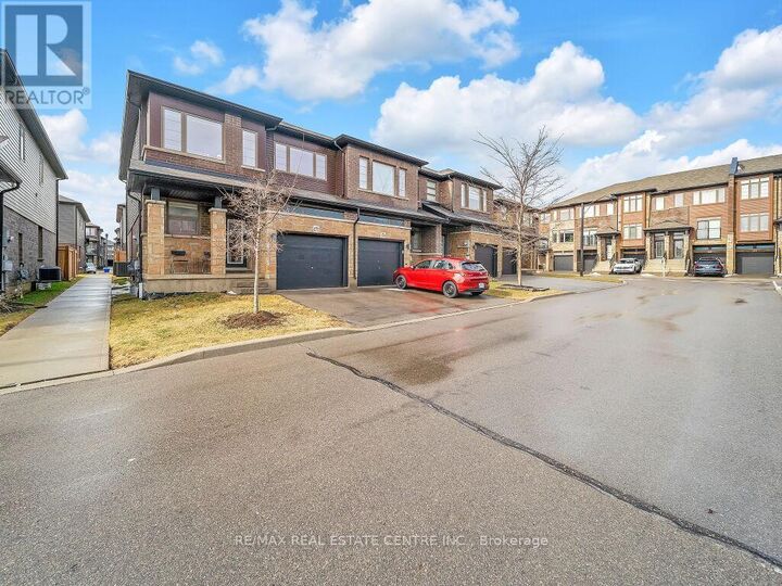 Property Photo: 30 Times Square Boulevard 177 ON L8J 0M1