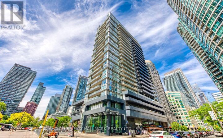 Property Photo:  352 Front Street West Ph03  ON M5V 0K3 