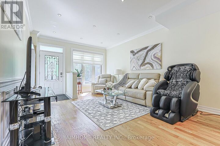 Property Photo:  386 Jones Avenue West  ON M4J 3G3 