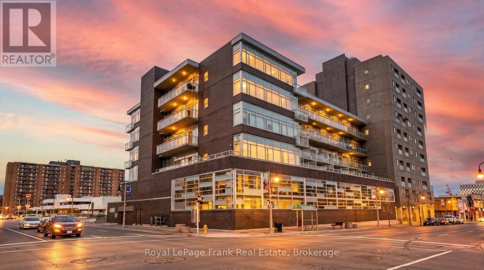 Property Photo: 44 Bond Street West 306 ON L1G 6R2