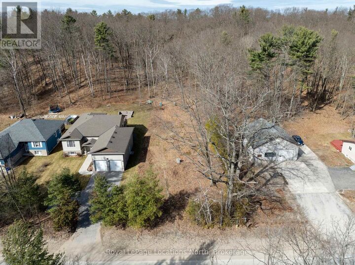 Property Photo:  198 Golf Course Road  ON L9Z 1S6 