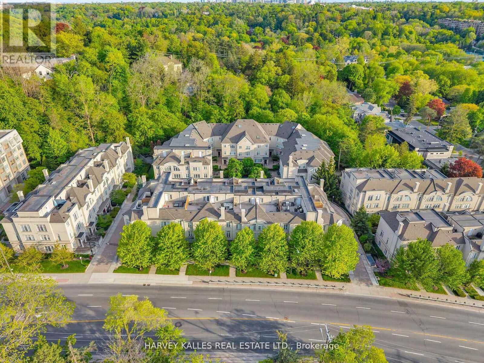 Property Photo:  51 York Mills Road 313  ON M2P 1B6 