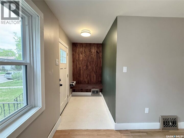 Property Photo:  2471 Broder Street  SK S4N 3T1 